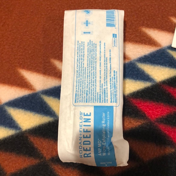 Rodan + Fields Amp MD roller system, NEW sealed - Picture 2 of 4